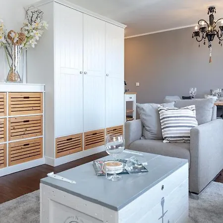 Lägenhet Undine App_ 27 *